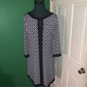 White House Black Market Geometric 3/4Sleeve Dress Size Small